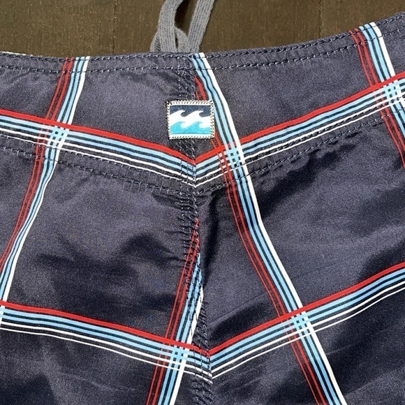 Billabong Retro Surf Men's board shorts 32 inch waist Blue Plaid - Picture 3 of 8